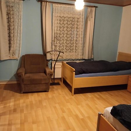 Monteurwohnung Alleinnutzung 6 Personen Eschershausen 외부 사진